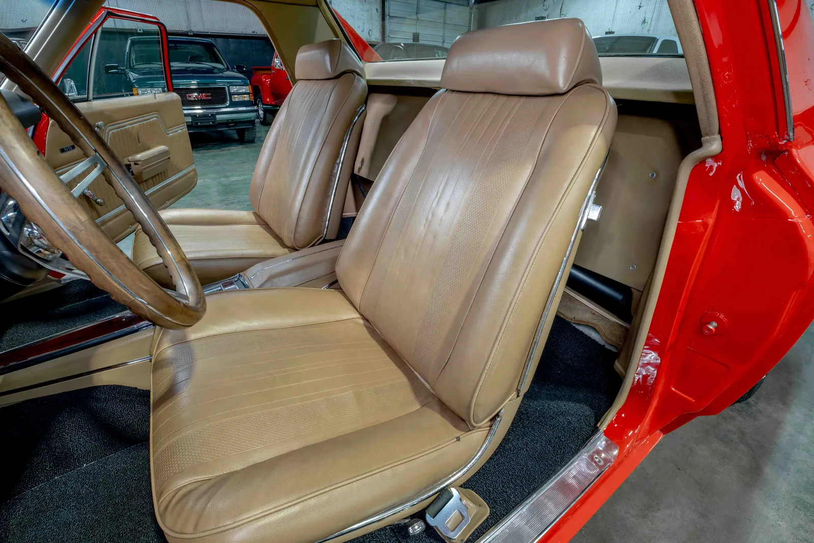 1970-Chevrolet-El Camino-Red-178458-45.jpg